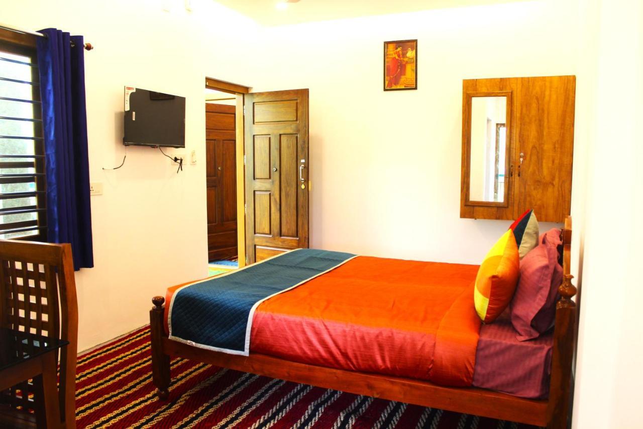 Arabian Nights Munnar Villa Exterior photo