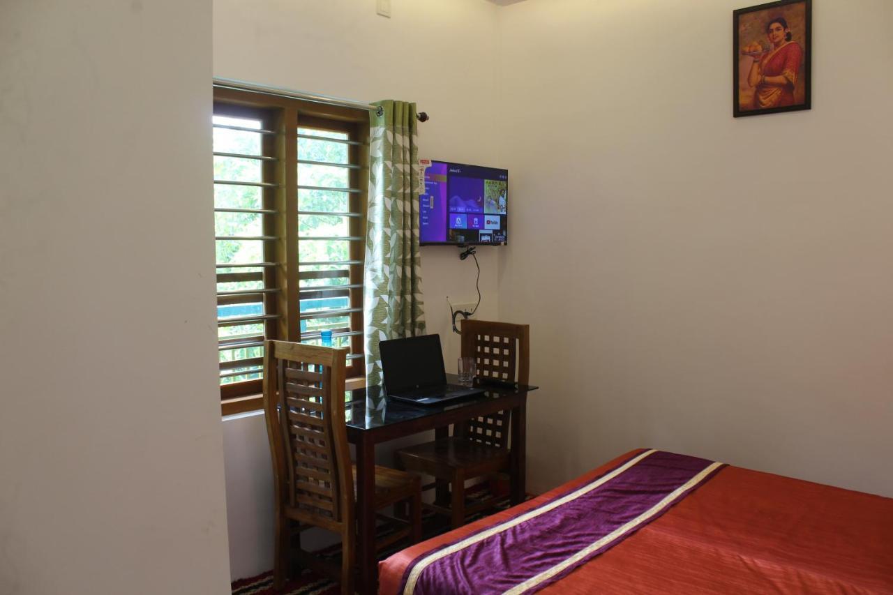 Arabian Nights Munnar Villa Exterior photo