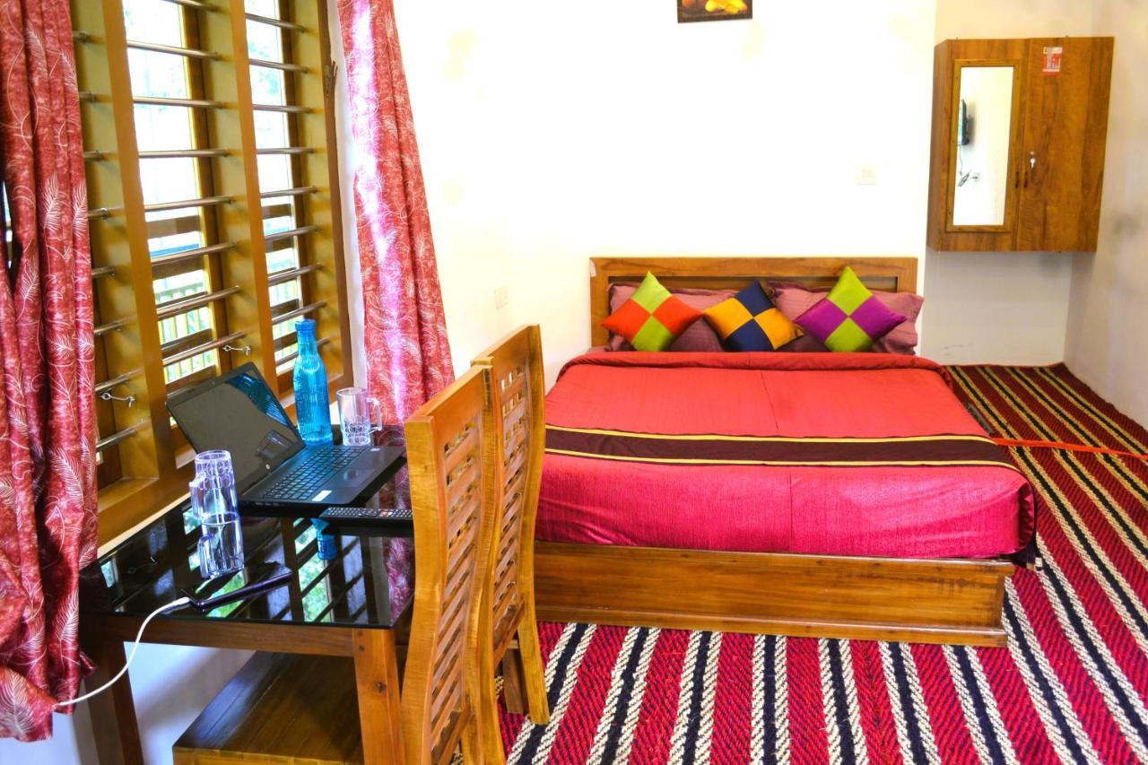 Arabian Nights Munnar Villa Exterior photo