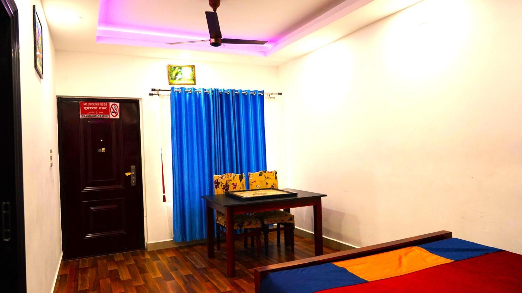 Arabian Nights Munnar Villa Exterior photo